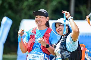 BIB: 2071
                            <button type="button" onclick="openModal(25033295)" class="btn btn-primary btn-sm float-right btn-popup" data-toggle="modal" data-target=".modal-high-quality">
                        <i class="fas fa-shopping-cart"></i> Add to Cart
                    </button>
                                            <button type="button" onclick="isThisMe(25033295, true)" class="btn btn-success btn-sm float-right btn-popup btn-isme hidden" data-toggle="tooltip" data-placement="bottom" title="นี่คือรูปของคุณใช่ไหม คลิกที่นี่เพื่อเอาเข้าอัลบั้ม">
                        <i class="fas fa-plus"></i> Add to album
                    </button>
                    <button type="button" onclick="isThisMe(25033295, false)" class="btn btn-warning btn-sm float-right btn-popup btn-isnotme hidden">
                        <i class="fas fa-ban"></i> Remove from album
                    </button>